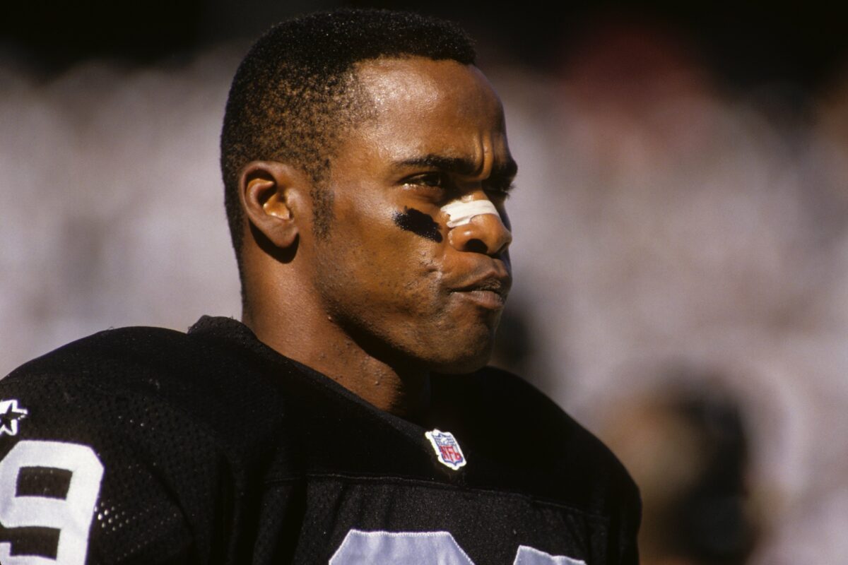 Former Raiders CB Albert Lewis finalist for Hall of Fame class of 2023