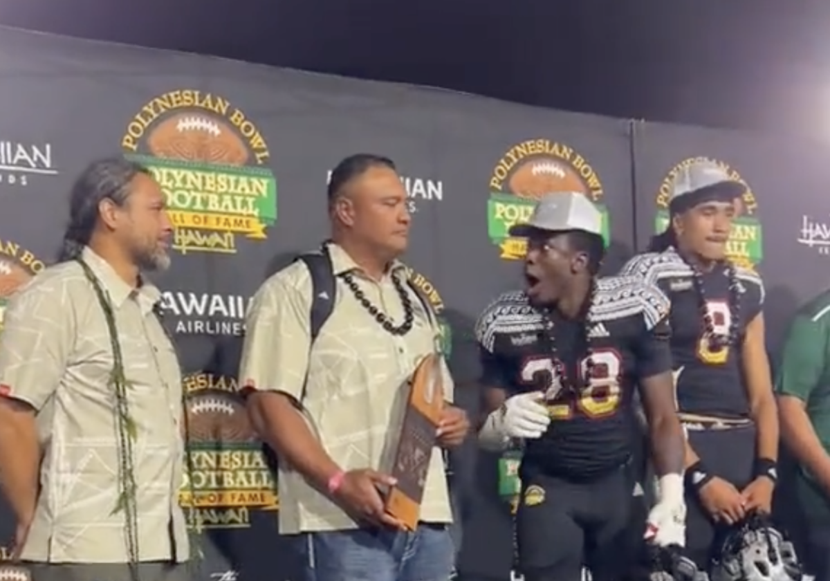 LB Andrew Harris had such a wholesome reaction to seeing Troy Polamalu at Polynesian Bowl