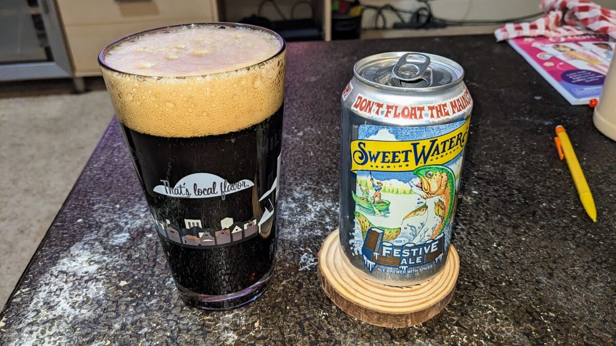 Beverage of the Week: SweetWater’s Festive Ale lacks the warmth of a good winter beer