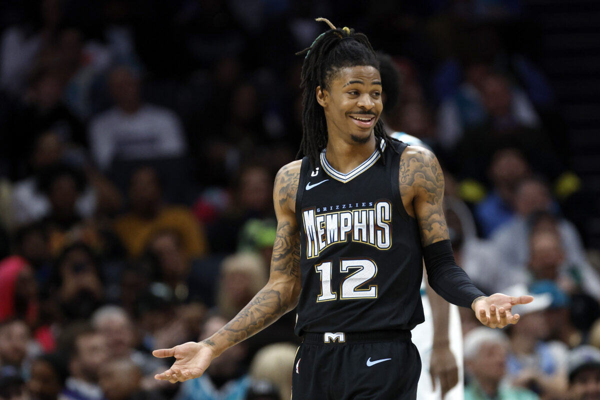 Ja Morant brilliantly burned 20 seconds off of the game clock by trolling the Hornets and standing over the ball