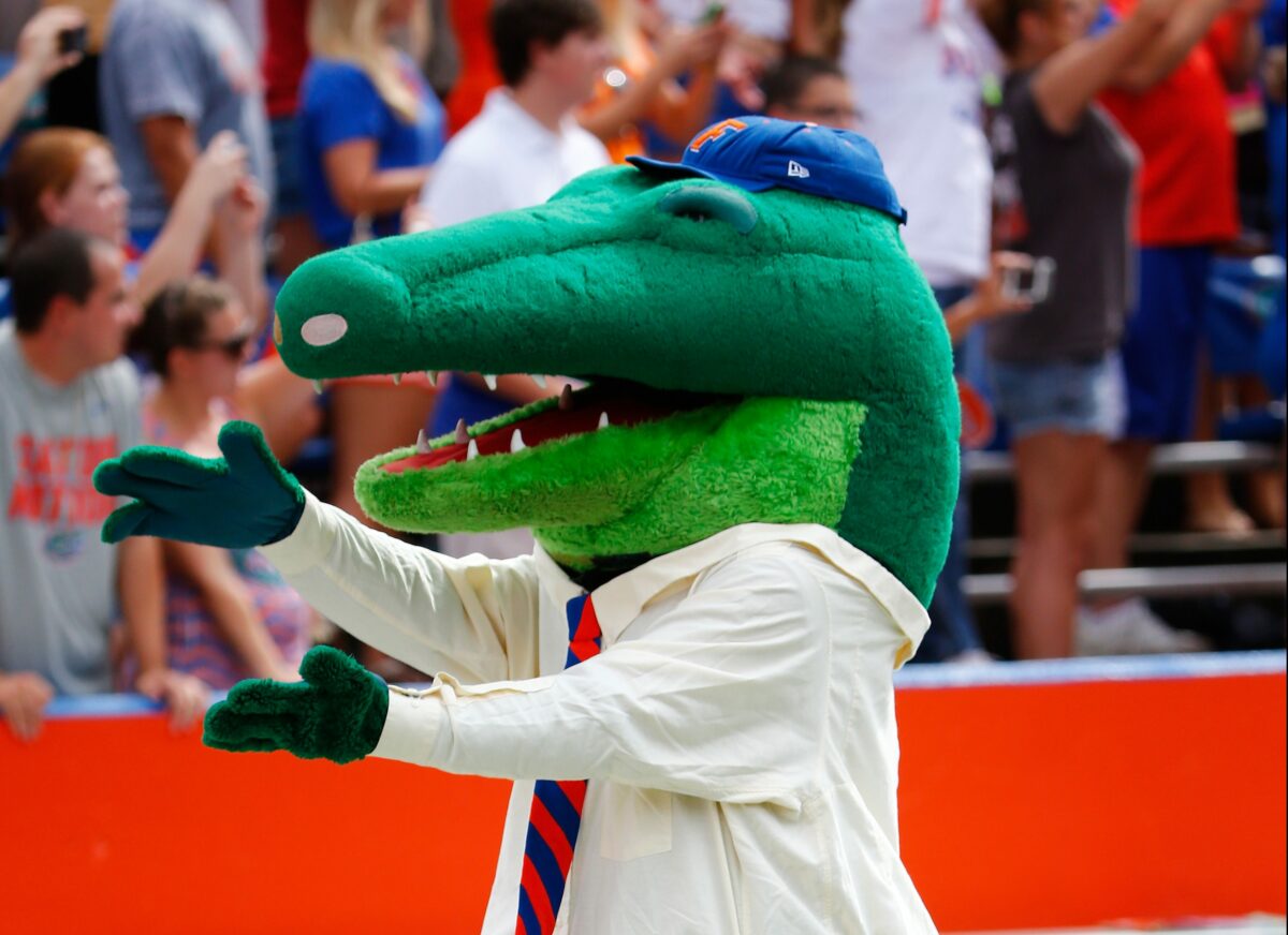 Florida quality control assistant leaves for on-field role at SEC school