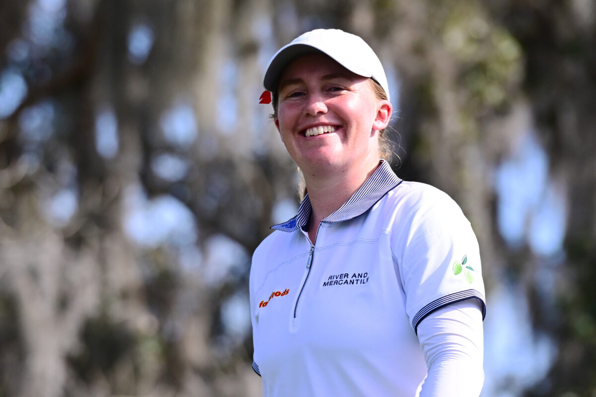 Why is Gemma Dryburgh wearing a blank hat at the LPGA Tournament of Champions? It’s time to get paid