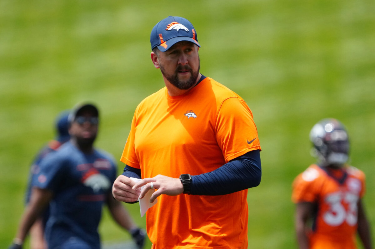 Titans, Rams want to interview Broncos OC Justin Outten