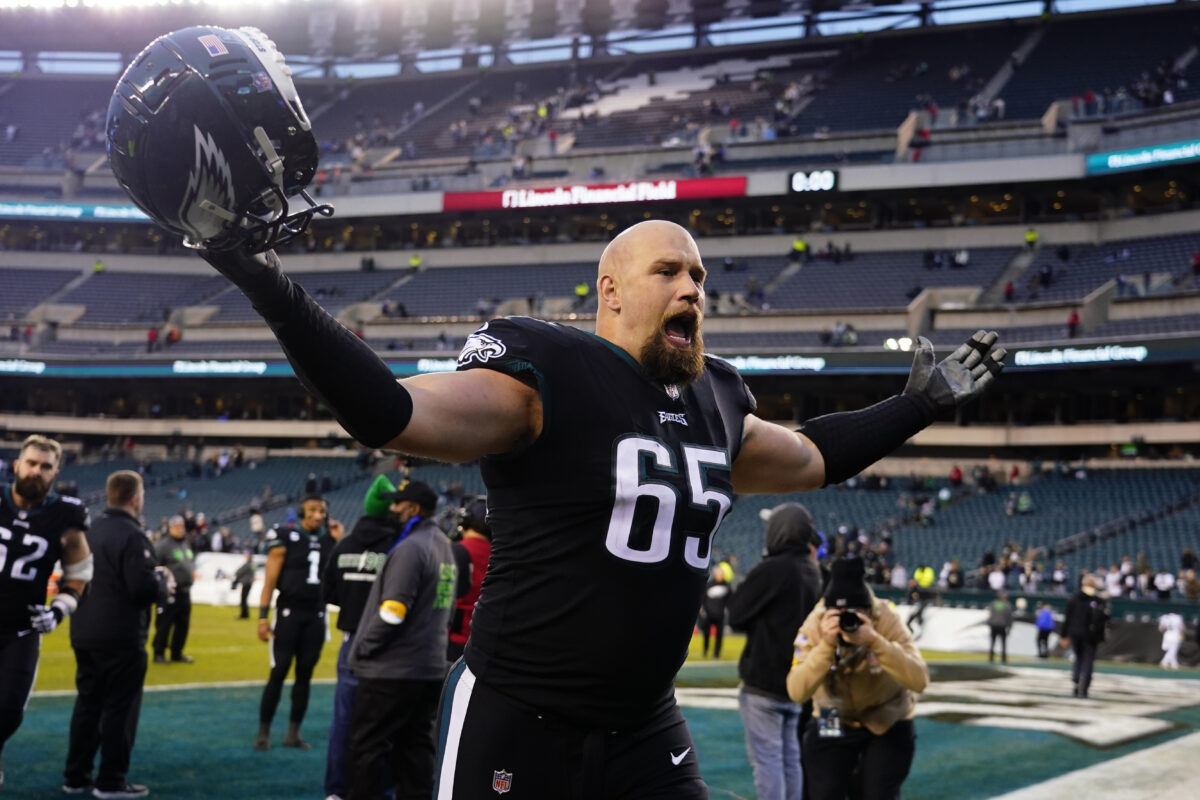 Eagles’ Lane Johnson cuts a WWE style promo with the Golden Title ahead of playoffs