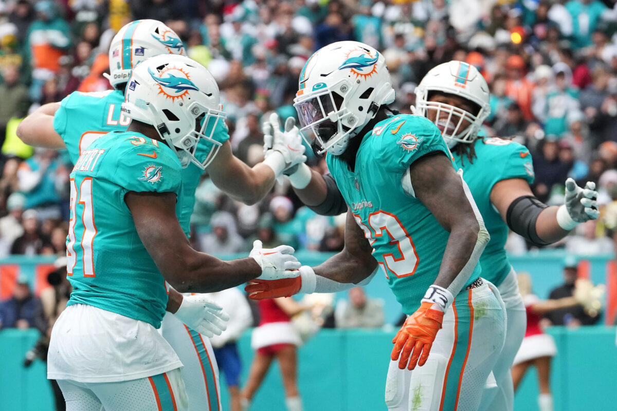 NFL writer lists Miami’s biggest free agent decision of the offseason