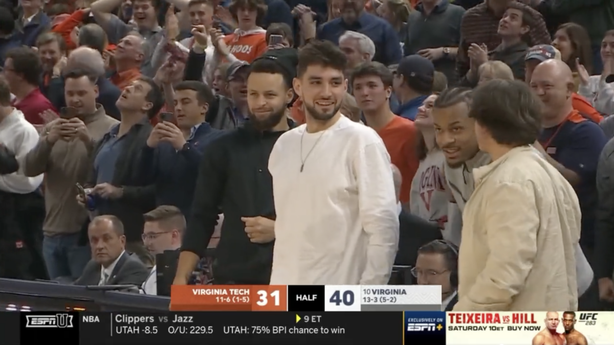 Warriors’ Steph Curry and Ty Jerome were impressed with emphatic dunk by Virginia’s Reece Beekman