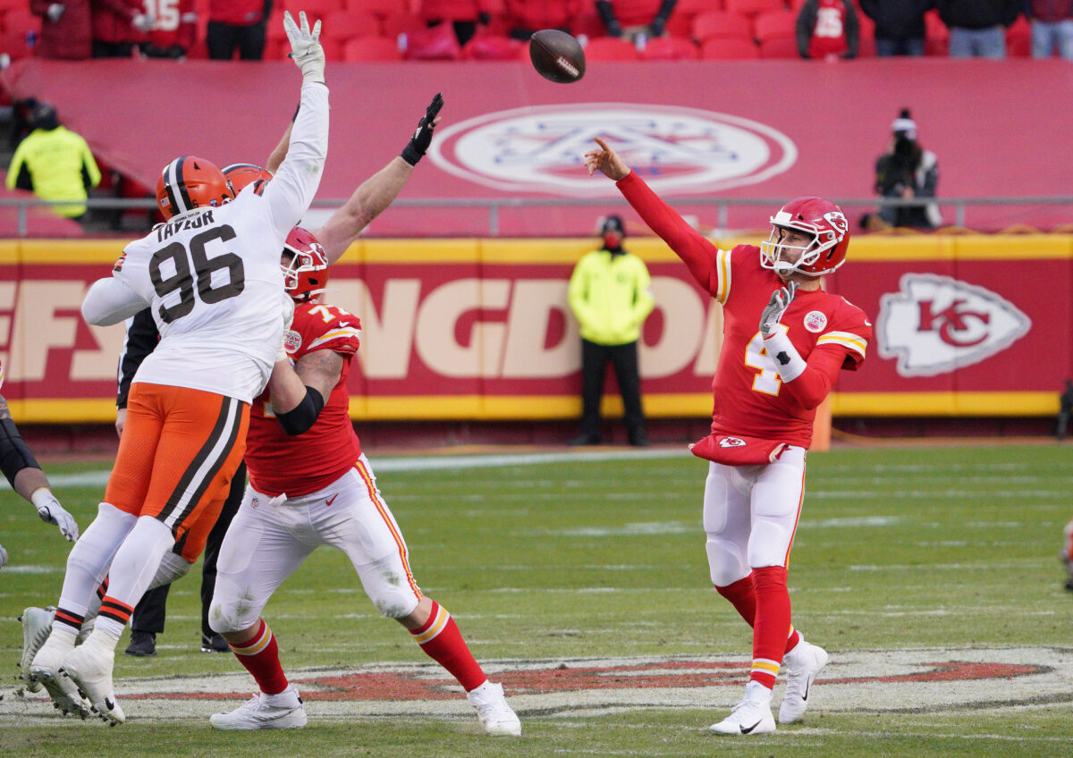 Two years ago, Chad Henne engineered an divisional-round win in Patrick Mahomes’ stead
