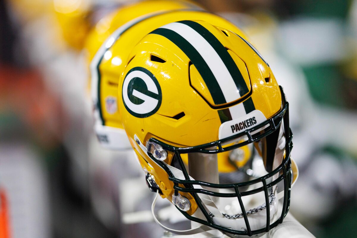 Packers practice squad LB DQ Thomas suffered fractured femur during Thursday practice