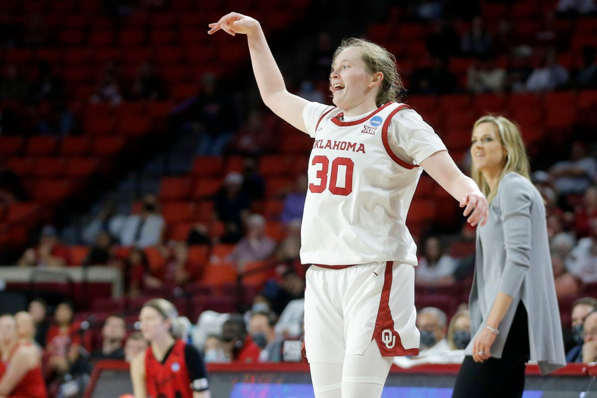 Taylor Robertson breaks NCAA all-time three-point record vs. Iowa State