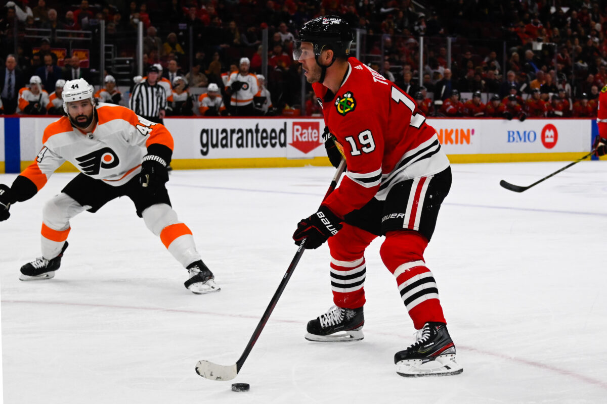 Chicago Blackhawks at Philadelphia Flyers odds, picks and predictions