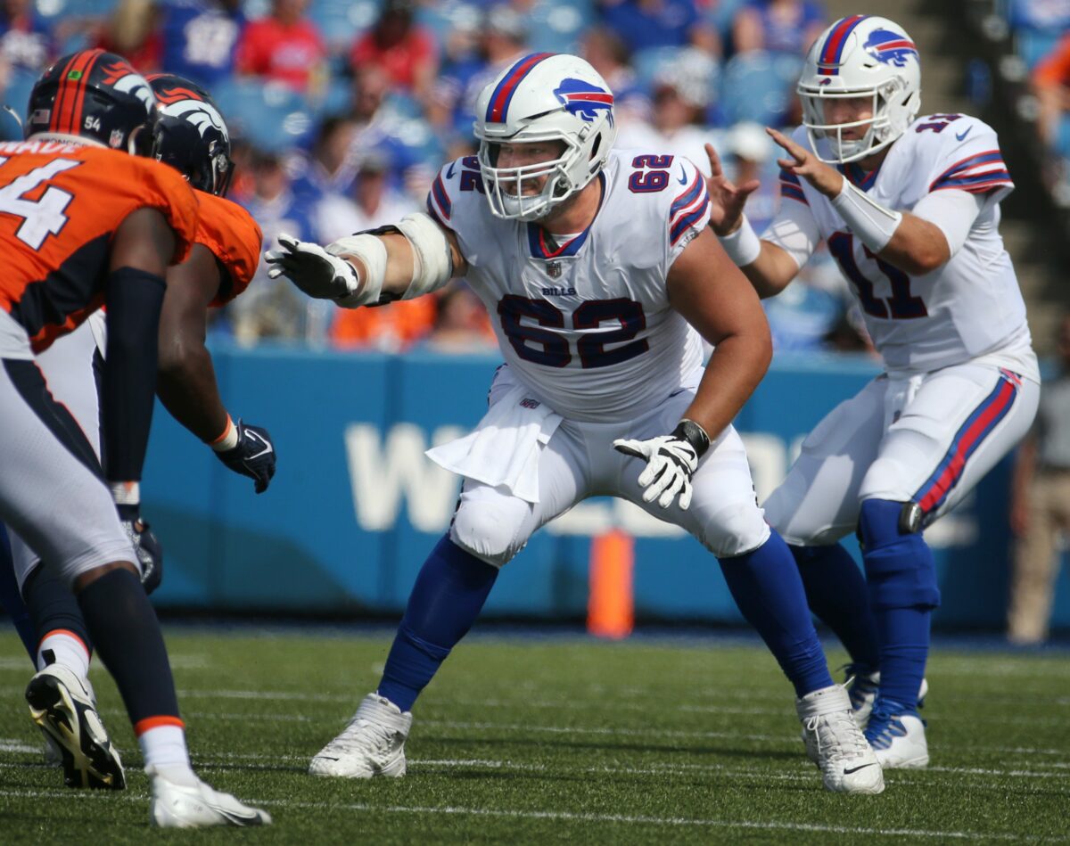 Could the Vikings start newly acquired center Greg Mancz on Sunday?