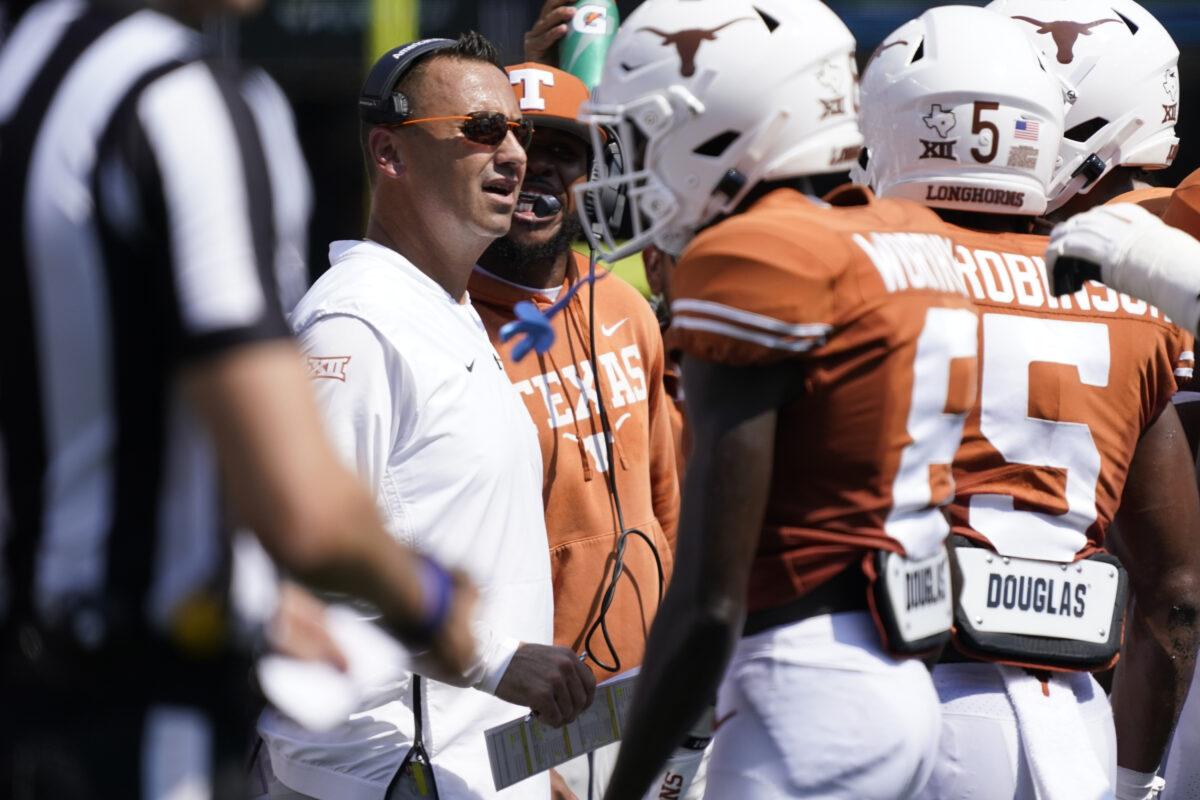 Report: Texas ‘close’ to making its WR coach hire