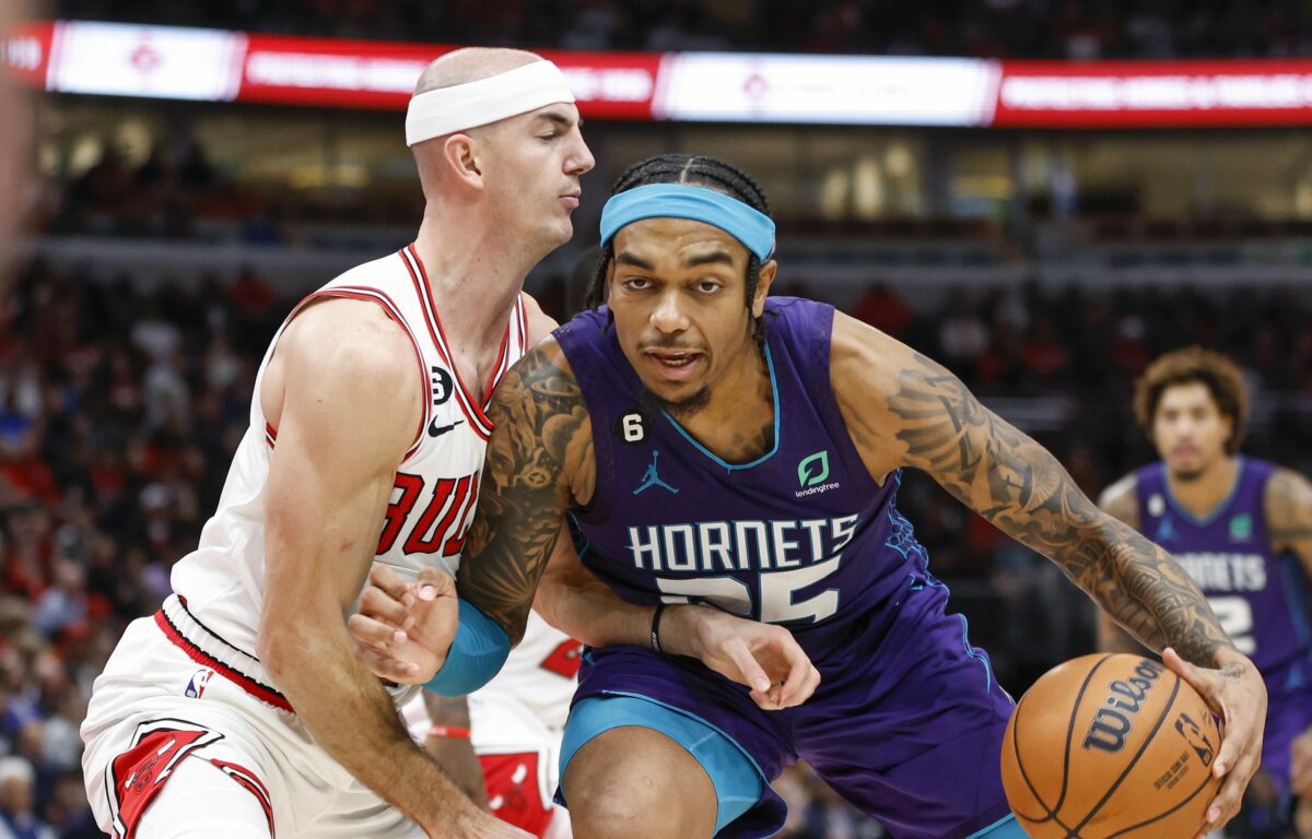 Chicago Bulls at Charlotte Hornets odds, picks and predictions