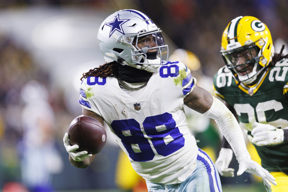 Cowboys desperately need second receiving option to step up