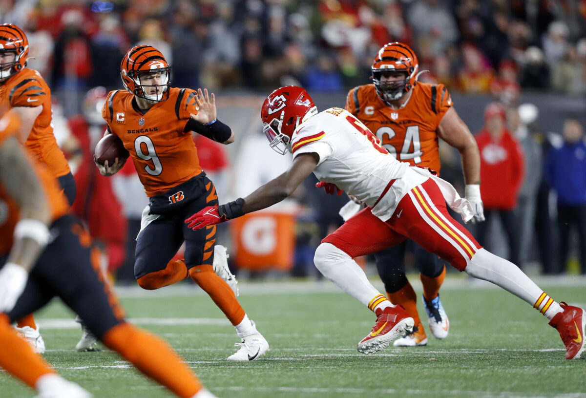 NFL Playoffs: The Chiefs can’t stop Joe Burrow, but here’s how they can contain him