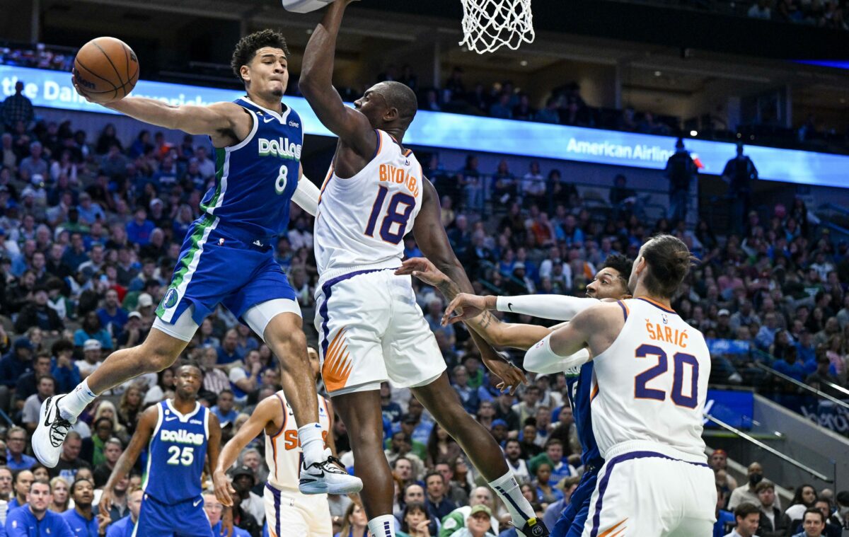 Dallas Mavericks at Phoenix Suns odds, picks and predictions