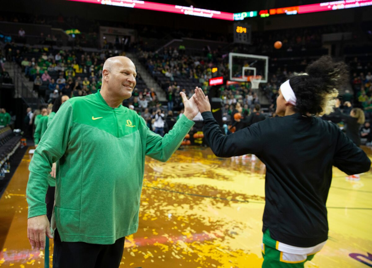 Oregon WBB recap: Big second half crushes Devils in Tempe