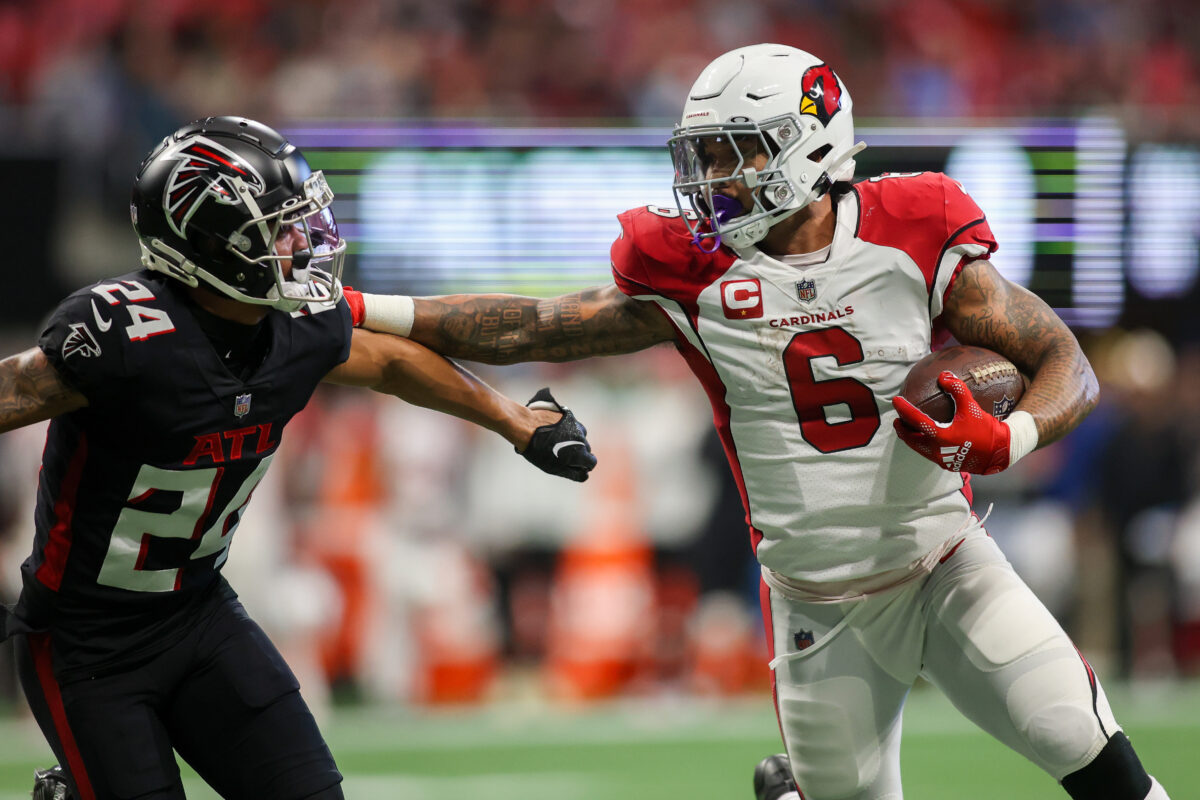 Cardinals RB James Conner exits game with shin injury