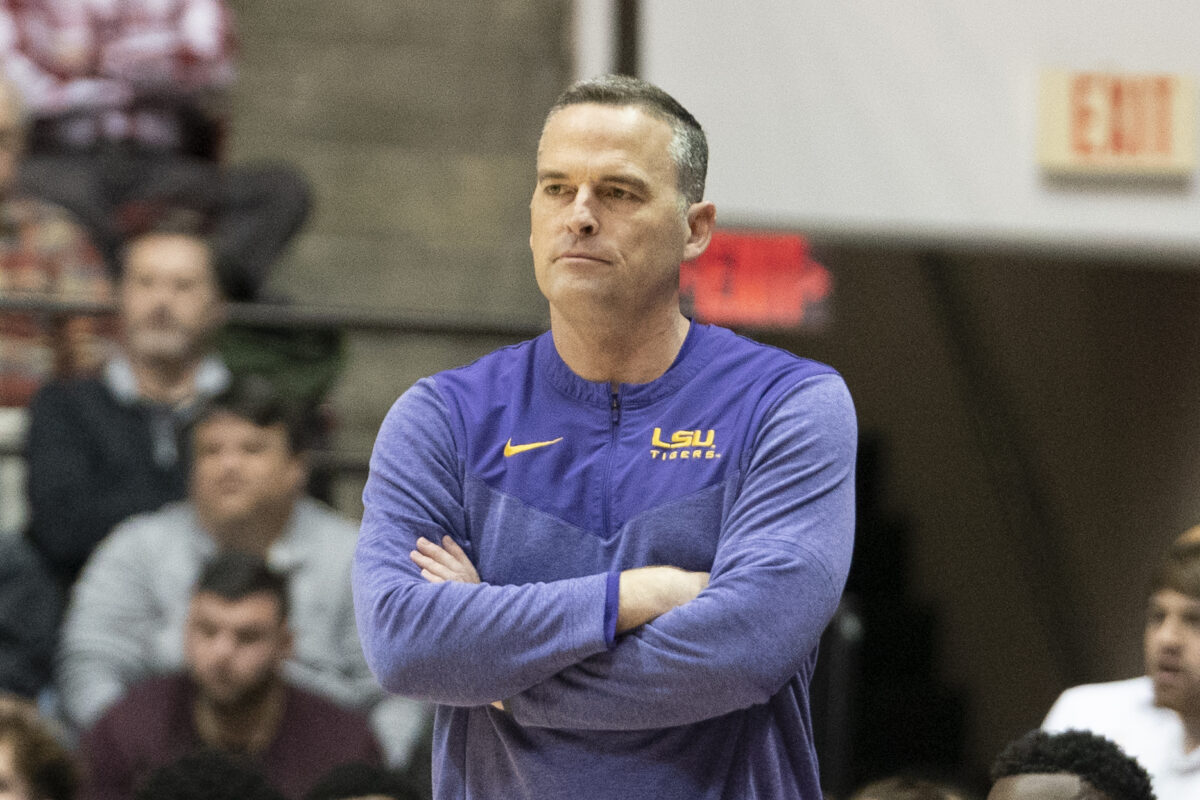 LSU basketball drops sixth in a row to No. 9 Tennessee