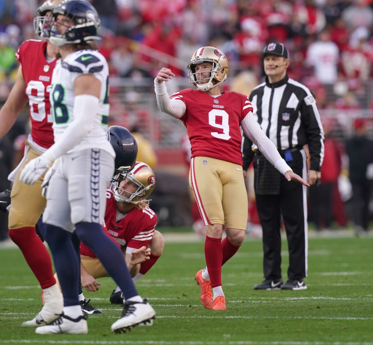 Robbie Gould remains perfect in NFL postseason