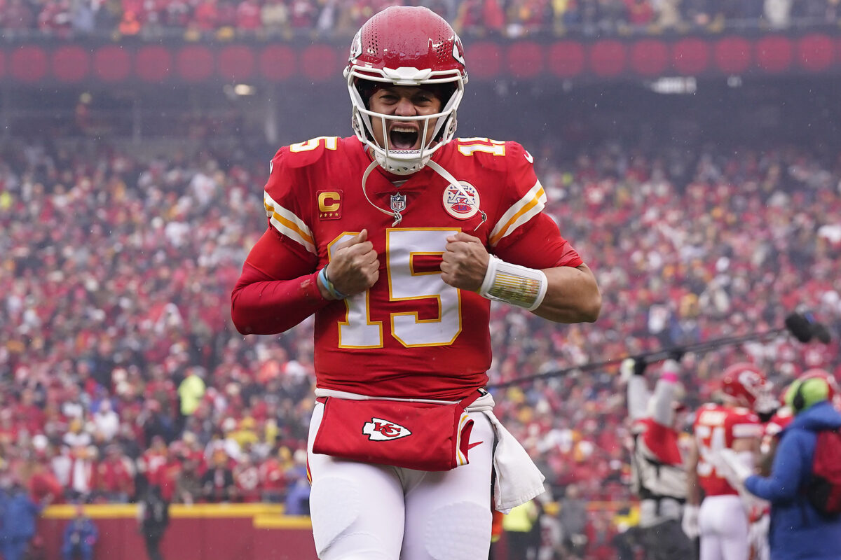 Patrick Mahomes can win from the pocket. But can he do it against the Bengals?