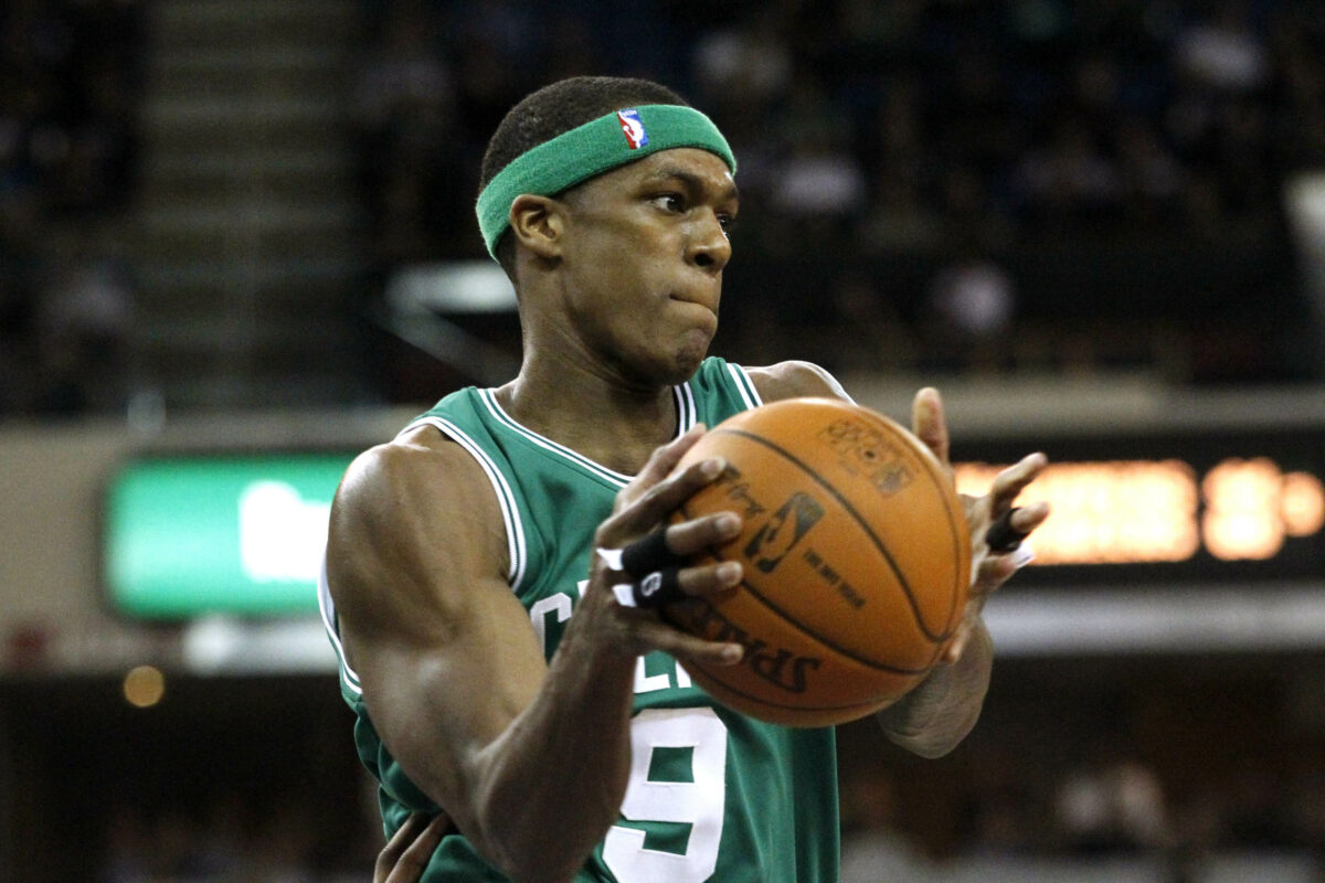 Streetball legend The Professor breaks down how to do Rajon Rondo’s iconic behind-the-back pass