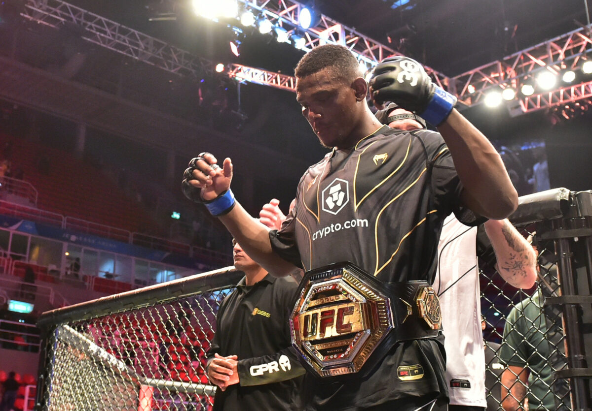 UFC champ Jamahal Hill says he’s ‘better than Jiri everywhere,’ wants first title defense vs. Prochazka