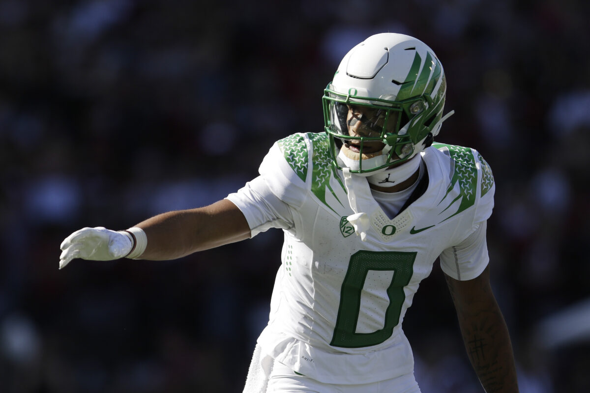 Oregon CB Christian Gonzalez drops a bit in latest ESPN mock draft