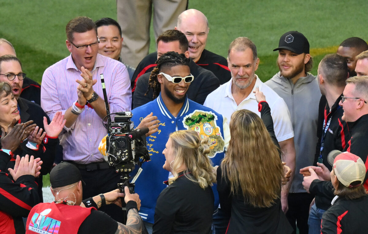 Fantastic moment in Super Bowl 57 pregame as NFL celebrates first responders, Damar Hamlin