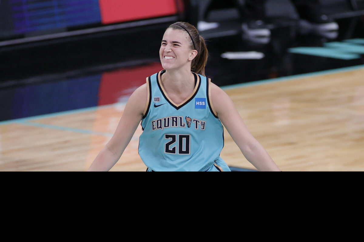 Sabrina Ionescu once again makes WNBA history with trading card sale