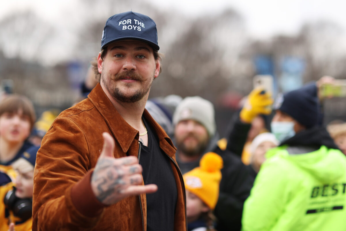 Taylor Lewan mentions Bengals as he heads to free agency