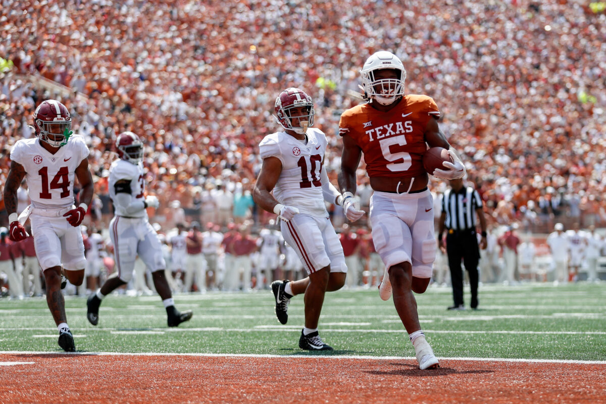 Texas RB Bijan Robinson lands within the top 10 of Matt Miller’s latest NFL mock draft