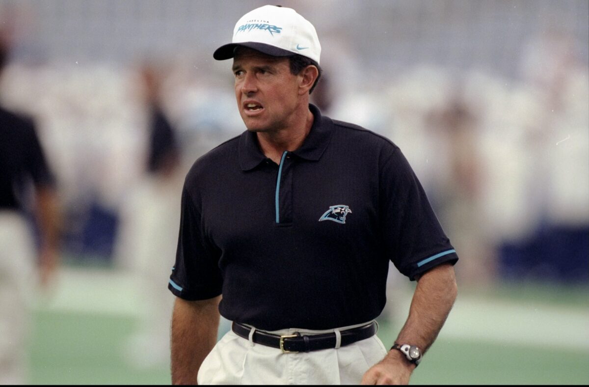 Panthers bring back Dom Capers as senior defensive assistant