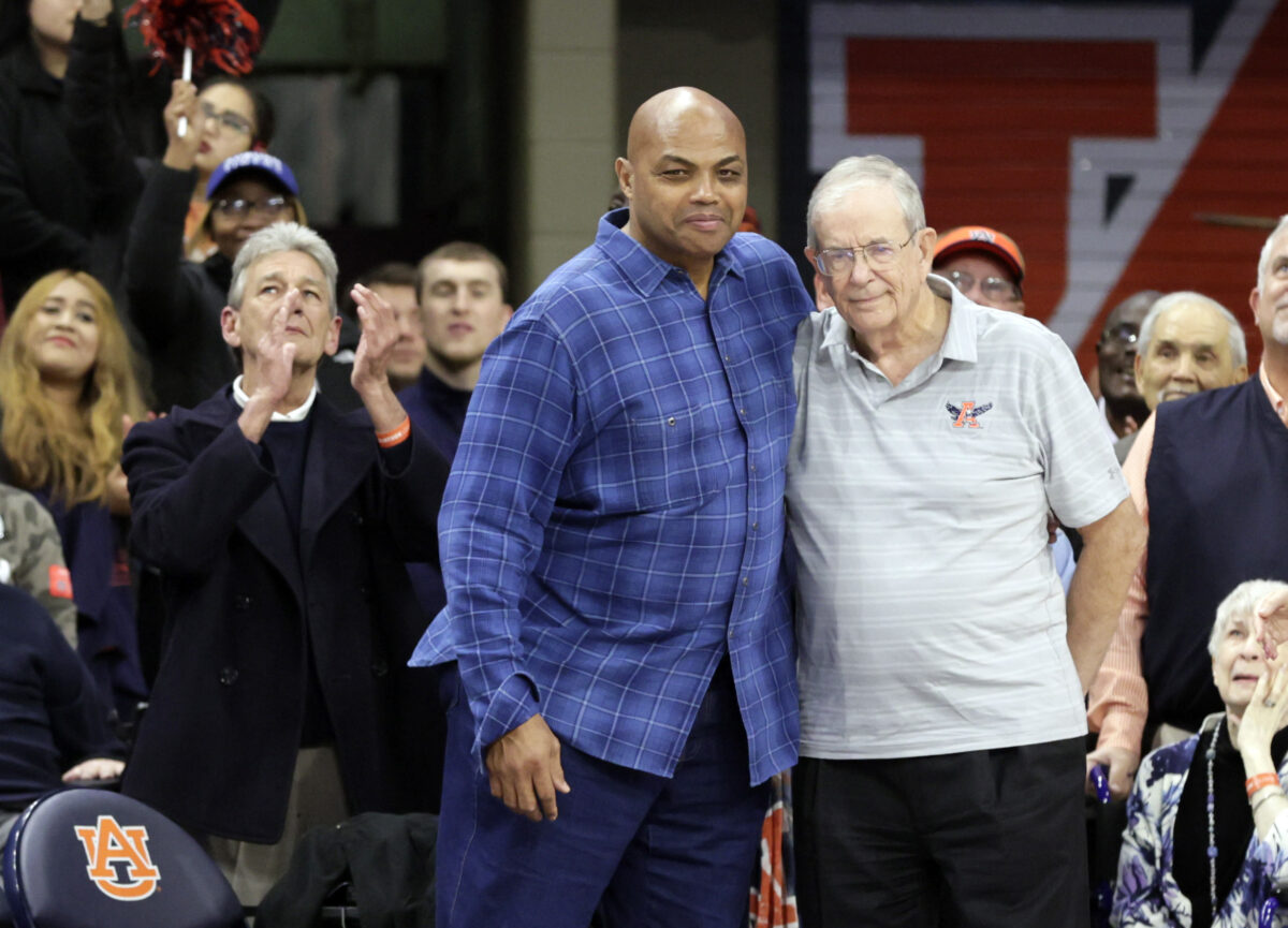 Charles Barkley reveals Super Bowl plans, which team he’s betting on