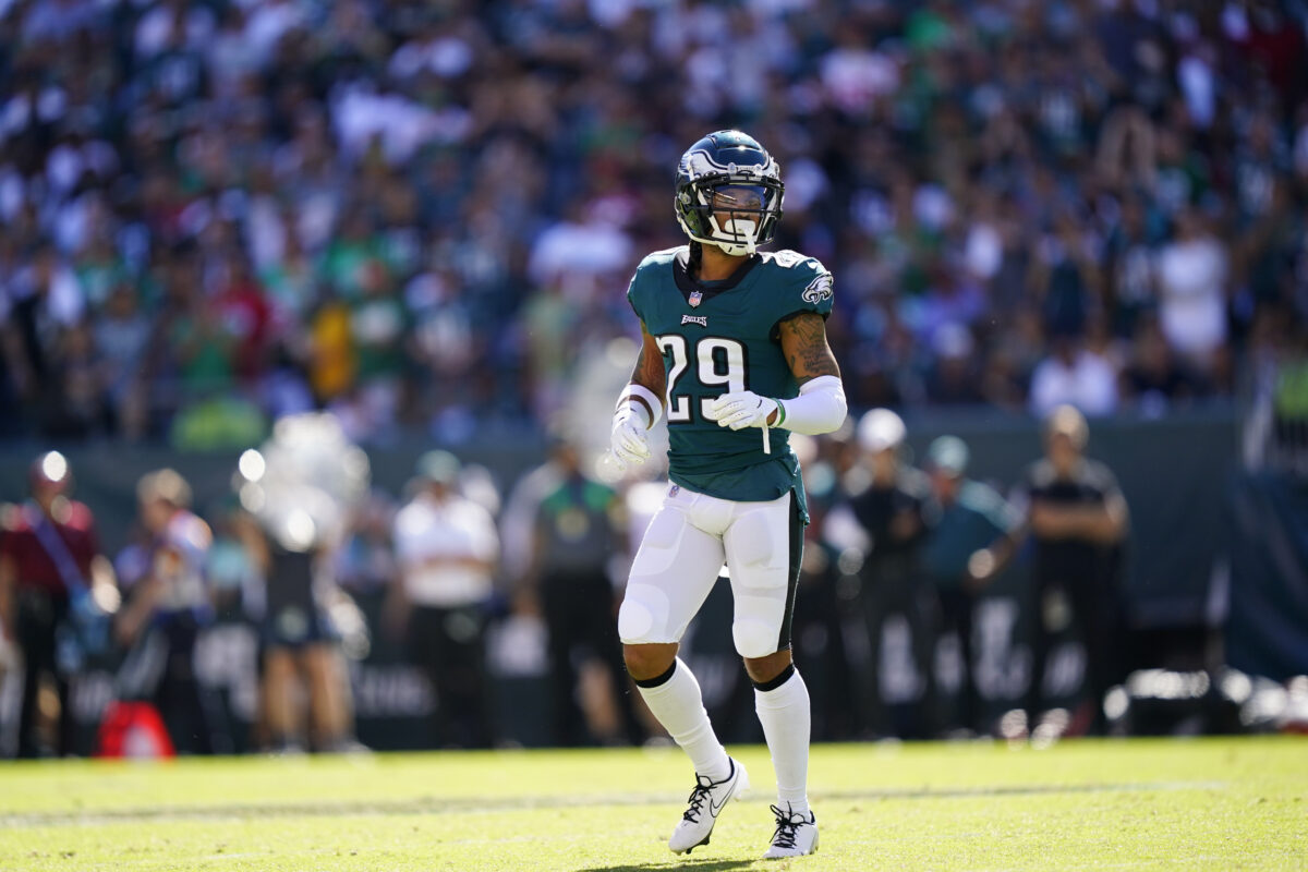 Eagles CB Avonte Maddox in a walking boot just days before team departs for Super Bowl