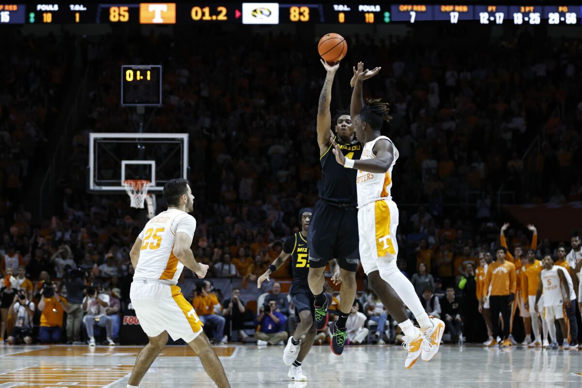 Tennessee embarrassingly lost on second buzzer-beater of week in stunning Missouri finish