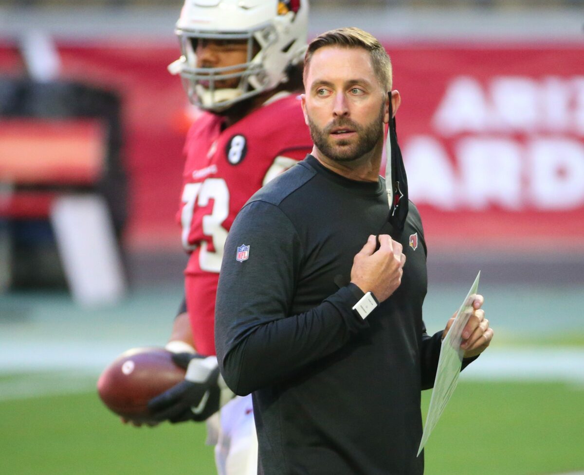 Texans in discussions with former Cardinals coach Kliff Kingsbury for offensive coordinator