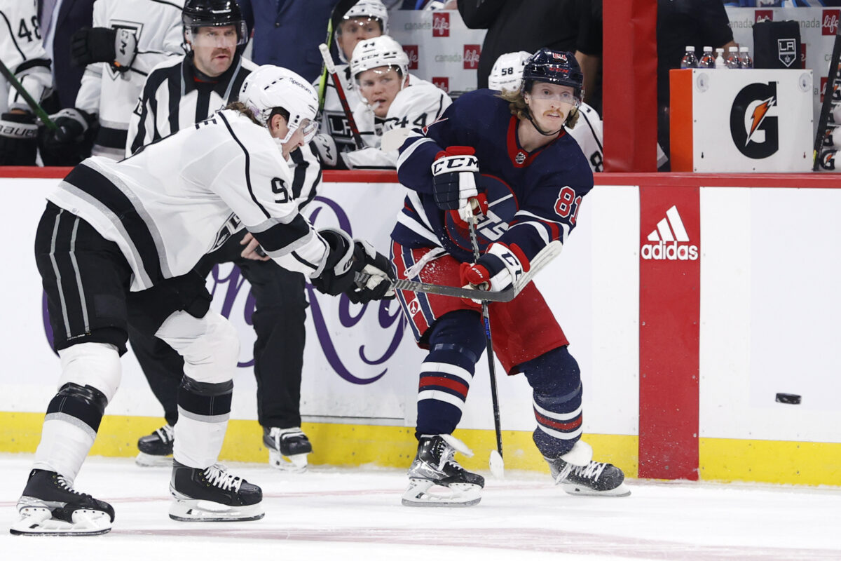 Los Angeles Kings at Winnipeg Jets odds, picks and predictions