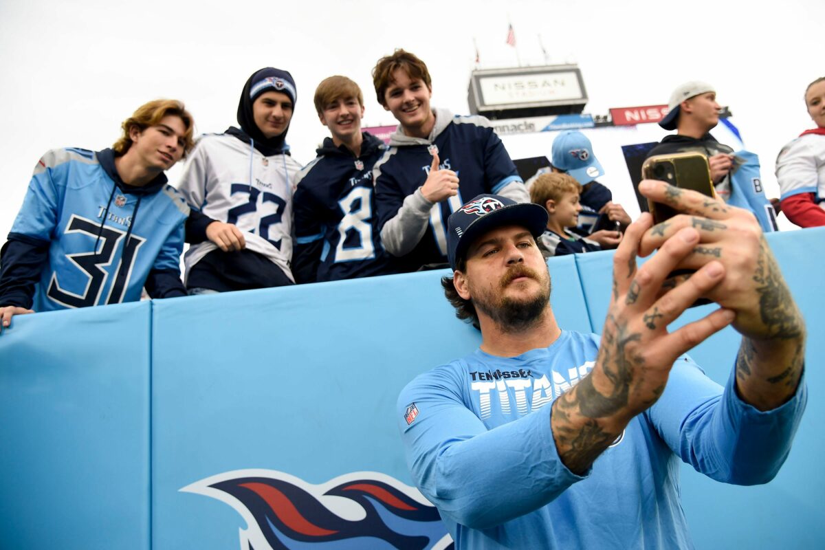 Twitter reactions to Titans releasing Taylor Lewan