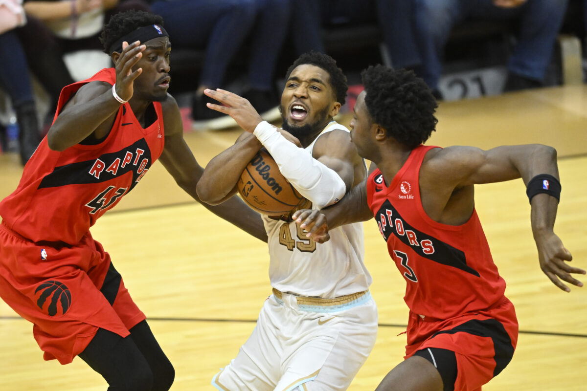 Toronto Raptors at Cleveland Cavaliers odds, picks and predictions