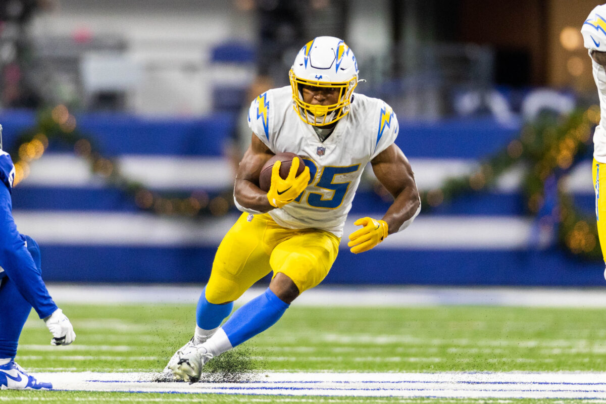 3 early breakout candidates for Chargers in 2023