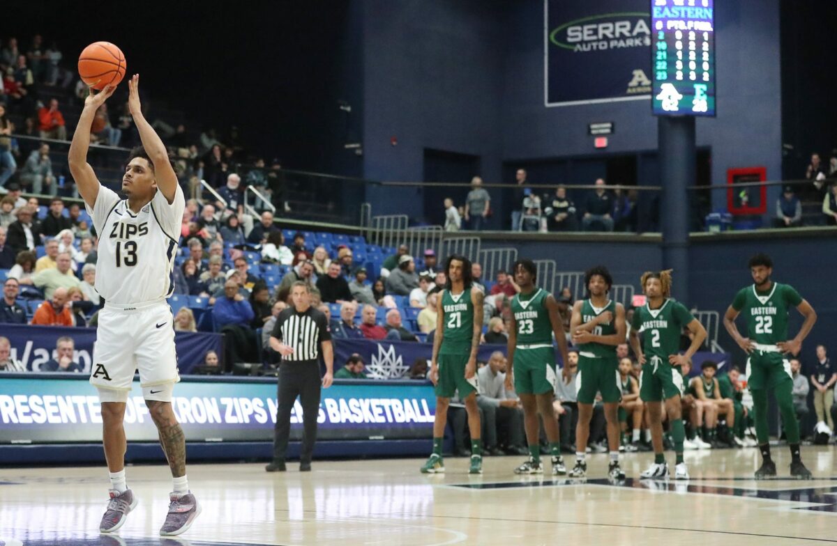 Akron at Eastern Michigan odds, picks and predictions