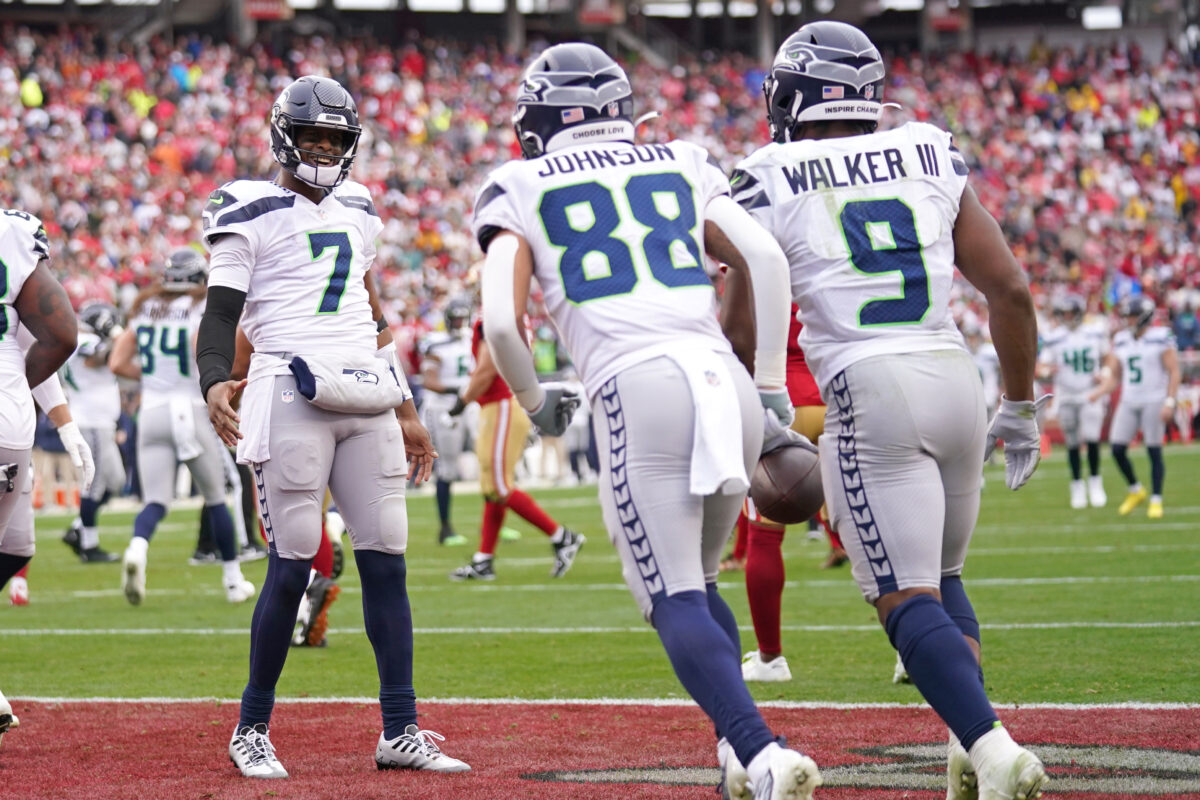 Seahawks have at least 2 players on PFF’s top 101 list for 2022