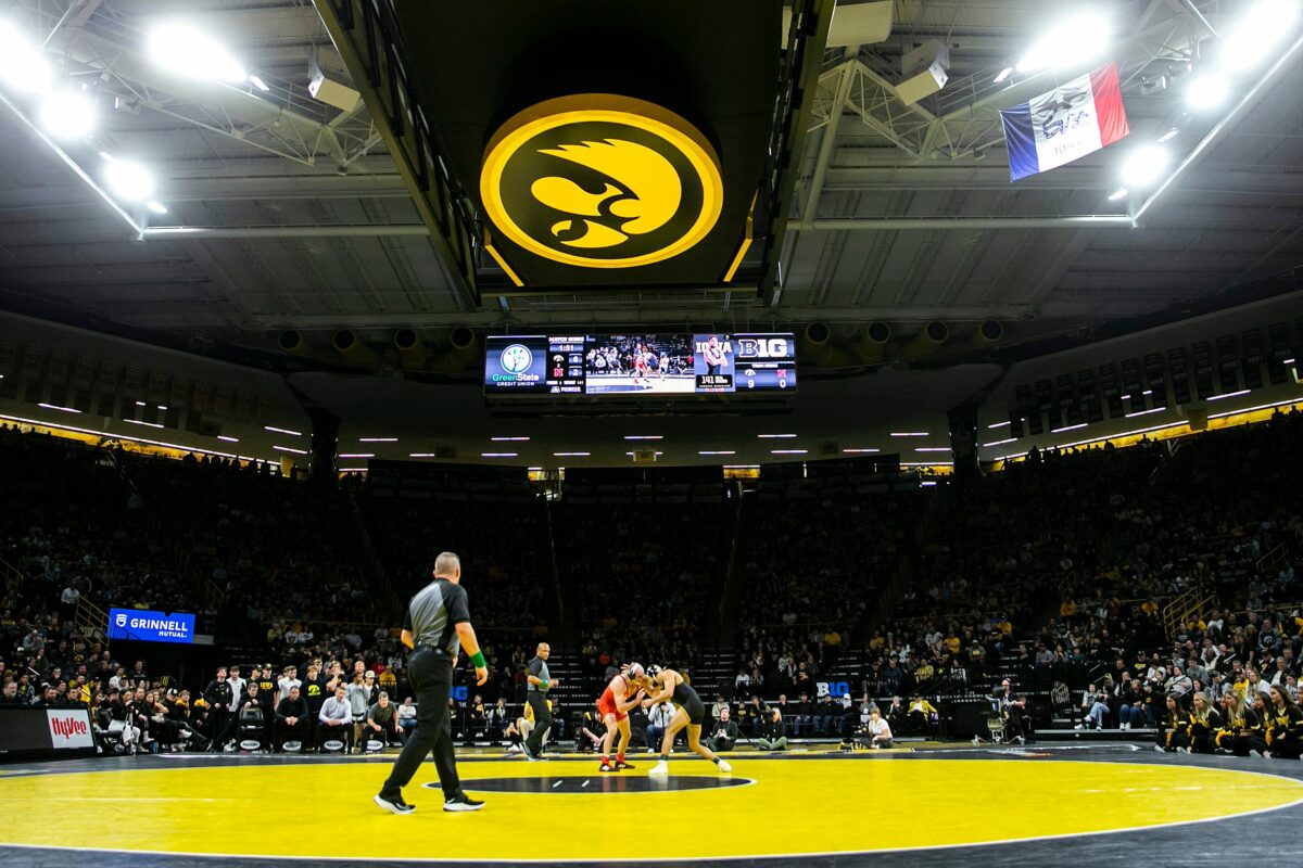 Iowa wrestling yet again posts staggering attendance numbers