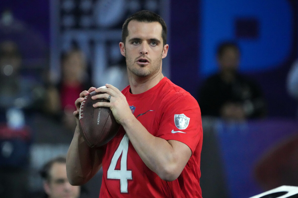 Derek Carr would meet Texans’ QB need and free up draft obligations