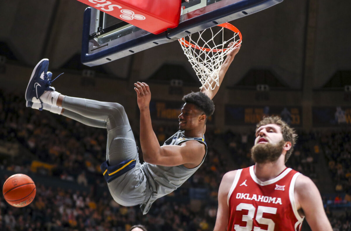 Oklahoma Sooners dominated on the road by West Virginia 93-61