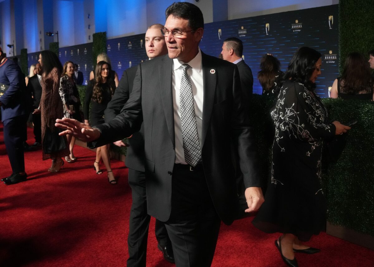WATCH: Commanders coach Ron Rivera receives NFL Salute to Service award at NFL Honors