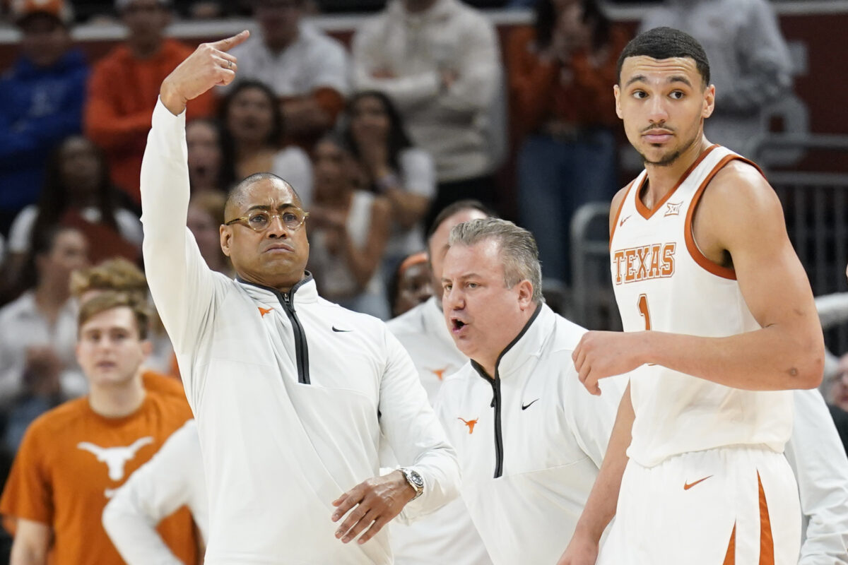 Big 12 Basketball: No. 6 Texas vs. No. 23 Iowa State preview and projections