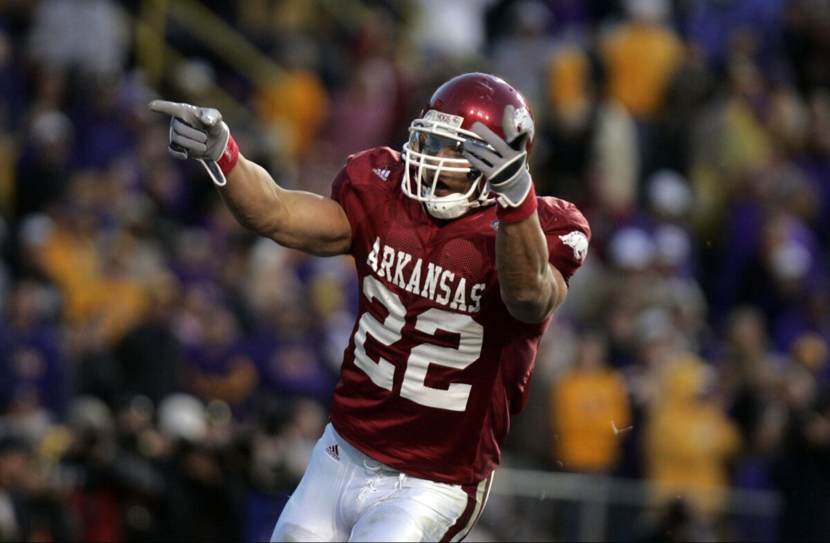 Former Hogs star Peyton Hillis expected to make full recovery after swimming incident
