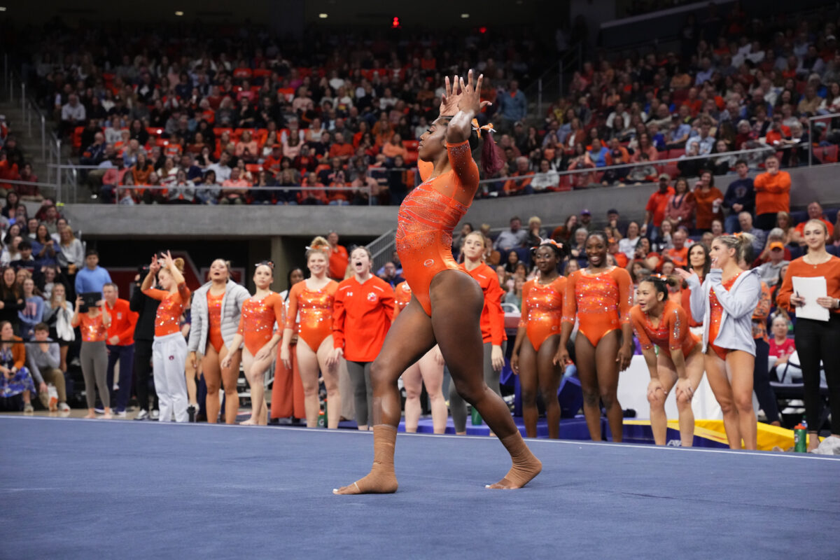 Derrian Gobourne named SEC Specialist of the Week